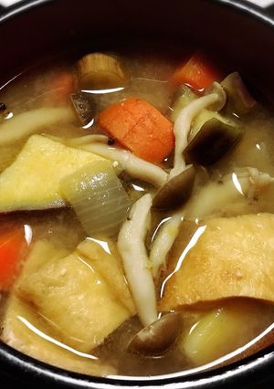 野菜たっぷり具沢山みそ汁！-レシピのメイン写真