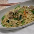 インスタント艶うどんで焼きうどん♪