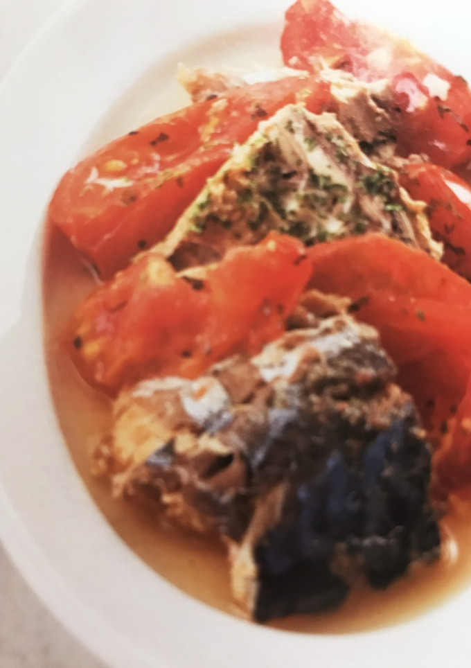 レンジで簡単！サバ缶とトマトのハーブ炒め-レシピのメイン写真