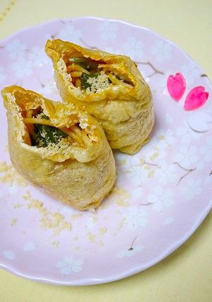 お花見！お稲荷さん☆ほうれん草ナポリタン-レシピのメイン写真