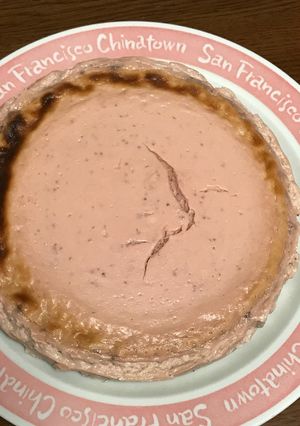 いちごヨーグルトのベイクドチーズケーキ-レシピのメイン写真