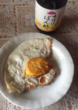 目玉焼き(両面焼きサニーサイドダウン)-レシピのメイン写真