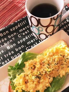 炒り卵&たくあんでたまごサンド-レシピのメイン写真