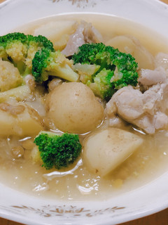 鶏もも肉と野菜の白湯風スープ-レシピのメイン写真
