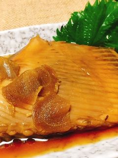 カスベ(エイヒレ)の煮付け-レシピのメイン写真