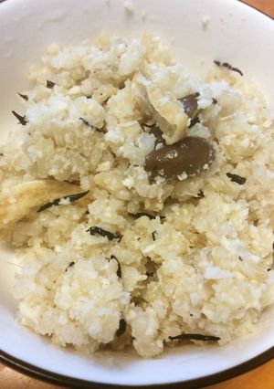 おから油揚げヒジキ椎茸の炊込み味噌ご飯-レシピのメイン写真