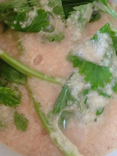 とろろとセロリ(葉)のなんちゃって和え物-レシピのメイン写真