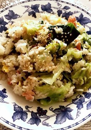 三つ葉入り♪鮭レタスチャーハン☆★-レシピのメイン写真