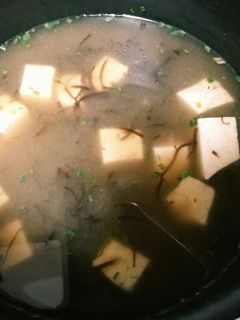 もずくスープで味噌汁-レシピのメイン写真