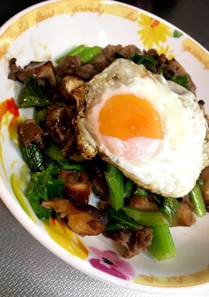 牛肉とセロリ椎茸甘辛炒め(^^)-レシピのメイン写真
