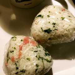 รูปของ からし菜とスパムの混ぜご飯