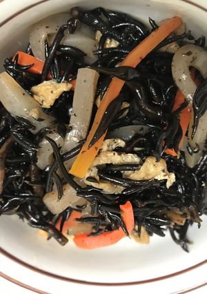 ひじきとこんにゃくの煮物☆簡単☆適当-レシピのメイン写真