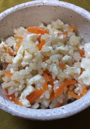 豆腐一丁、ツナにんじんのご飯-レシピのメイン写真