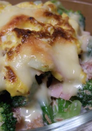 ブロッコリーのマヨパン粉焼きチーズ卵のせ-レシピのメイン写真