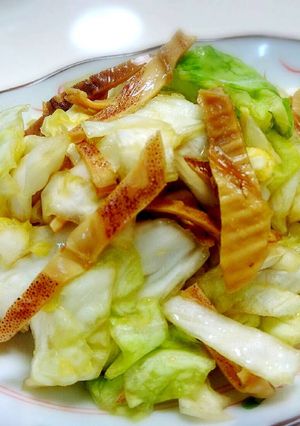 【ニンニク風味のスルメキャベツ】-レシピのメイン写真