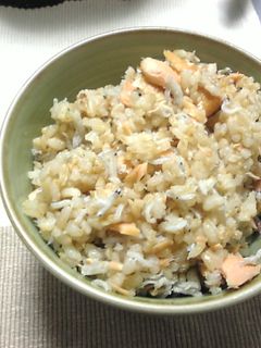 簡単!鮭と蜆汁の玄米炊き込みご飯-レシピのメイン写真