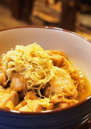 千切り生姜と鶏もも肉のしょうゆ煮込み-レシピのメイン写真