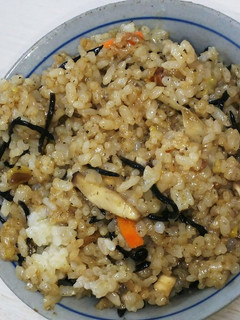 具沢山フライパンで簡単炊き込みご飯-レシピのメイン写真