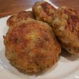 汁ごと使って栄養たっぷり☆鯖缶バーグ