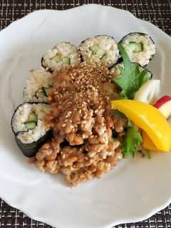 納豆こぼれ寿司-レシピのメイン写真