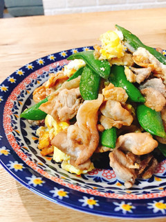 スナップエンドウと豚肉のオイスター炒め-レシピのメイン写真
