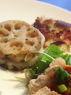餃子のタネでれんこんバーグ!-レシピのメイン写真
