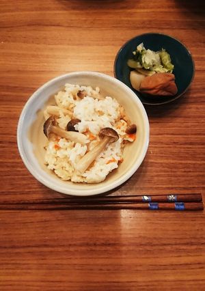 ご飯のお供にあう シンプル炊き込みご飯-レシピのメイン写真