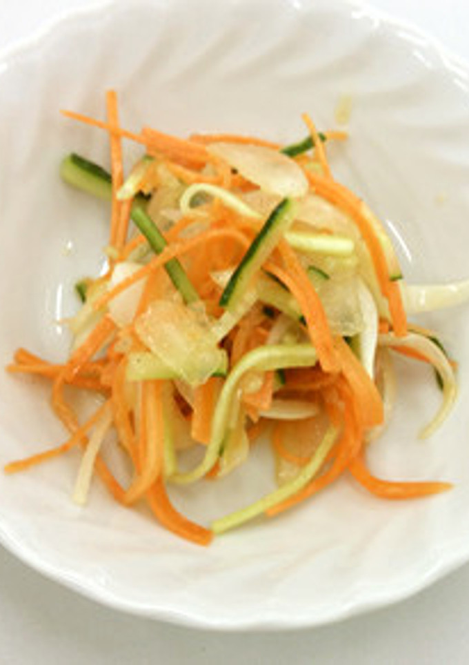 新タマネギと野菜のナムル-レシピのメイン写真