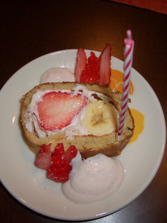 1歳のバースデー☆ロールケーキ-レシピのメイン写真