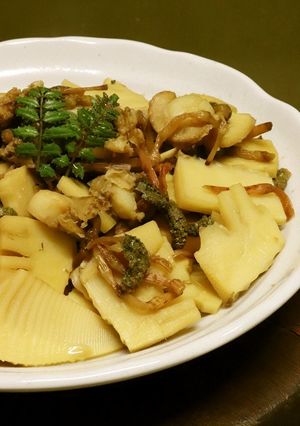夕食♪美味♪筍と土筆ベビーホタテの炒め煮-レシピのメイン写真