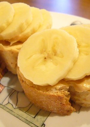 ピーナツバターとバナナのオープンサンド-レシピのメイン写真