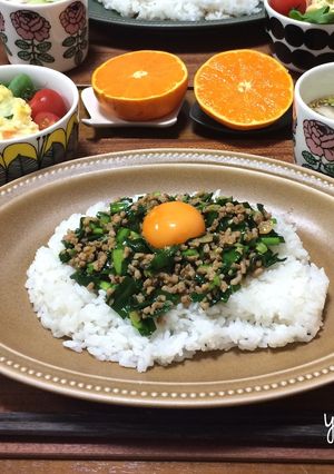 ニラたっぷりスタミナ丼-レシピのメイン写真