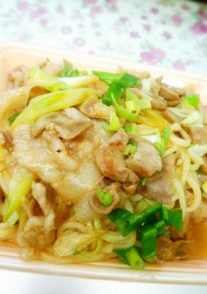 ねぎたっぷり✿ホルモン焼きそば。-レシピのメイン写真