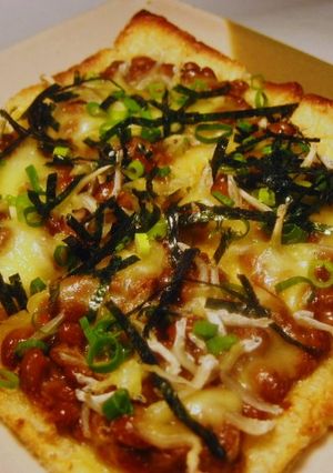 じゃこ納豆のきつねピザ-レシピのメイン写真
