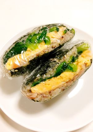 シャキシャキ小松菜の簡単おにぎらず☆-レシピのメイン写真