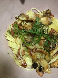 キノコとベーコンのパスタ-レシピのメイン写真