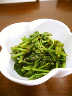 【季節の味わい】簡単☆菜の花の胡麻和え♪-レシピのメイン写真