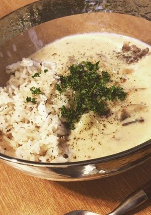 サワークリーム仕立てのビーフストロガノフ-レシピのメイン写真
