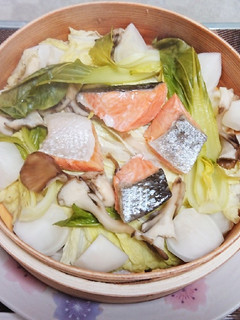 野菜たっぷり☆ヘルシー鮭のせいろ蒸し-レシピのメイン写真