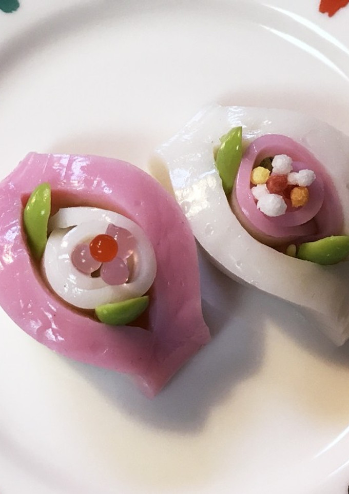 【簡単】キャラ弁 おかず かまぼこ薔薇-レシピのメイン写真