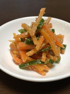 ピーマンと人参の胡麻味噌和え-レシピのメイン写真