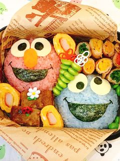 キャラ弁☆エルモ&クッキーモンスター-レシピのメイン写真