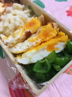 お弁当にチーズ目玉焼きサンド-レシピのメイン写真