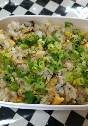 手軽で簡単!シラスと大葉のチャーハン-レシピのメイン写真