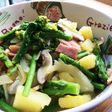 ベーコン菜の花セロリ新玉ねぎの肉じゃが風