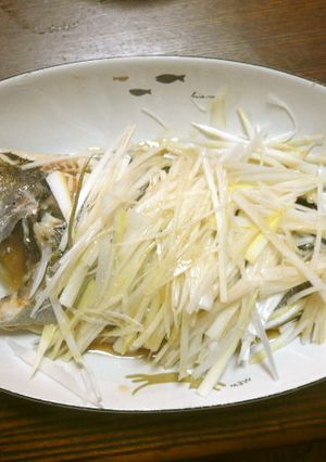 ネギたっぷりイサキの酒蒸し-レシピのメイン写真