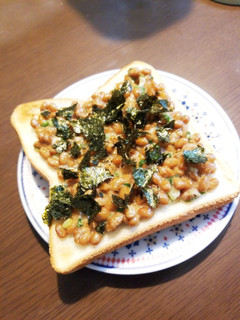 胡麻油香る納豆トースト-レシピのメイン写真