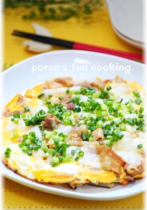 ご飯がすすむ豚みそ炒めのオープンオムレツ-レシピのメイン写真