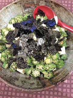 オクラとモッツアレラのワサビ醤油和え-レシピのメイン写真