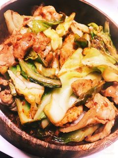 簡単。つまみでも◯。キャベツと肉の炒め物-レシピのメイン写真